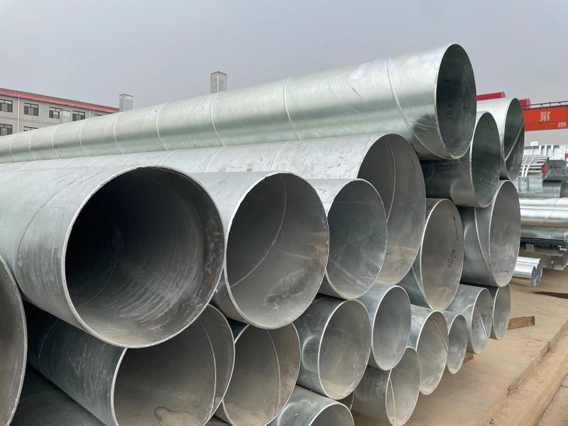 LONGITUDINAL WELDED PIPES